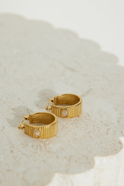 18k Gold Plated Luxury Piece Earrings Gold